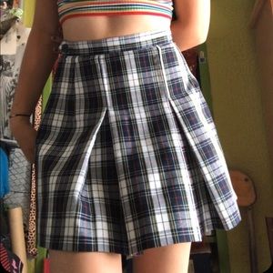 Plaid pleated skirt